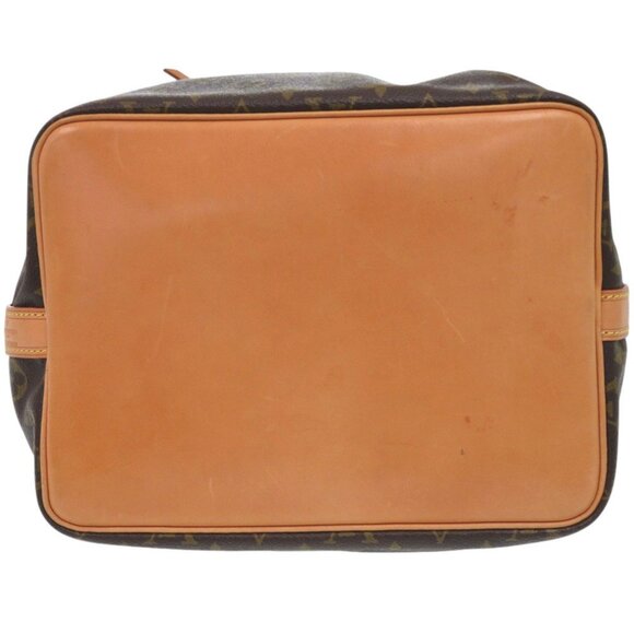 LOUIS VUITTON Brown Monogram Noe Shoulder Bag - Picture 3 of 9